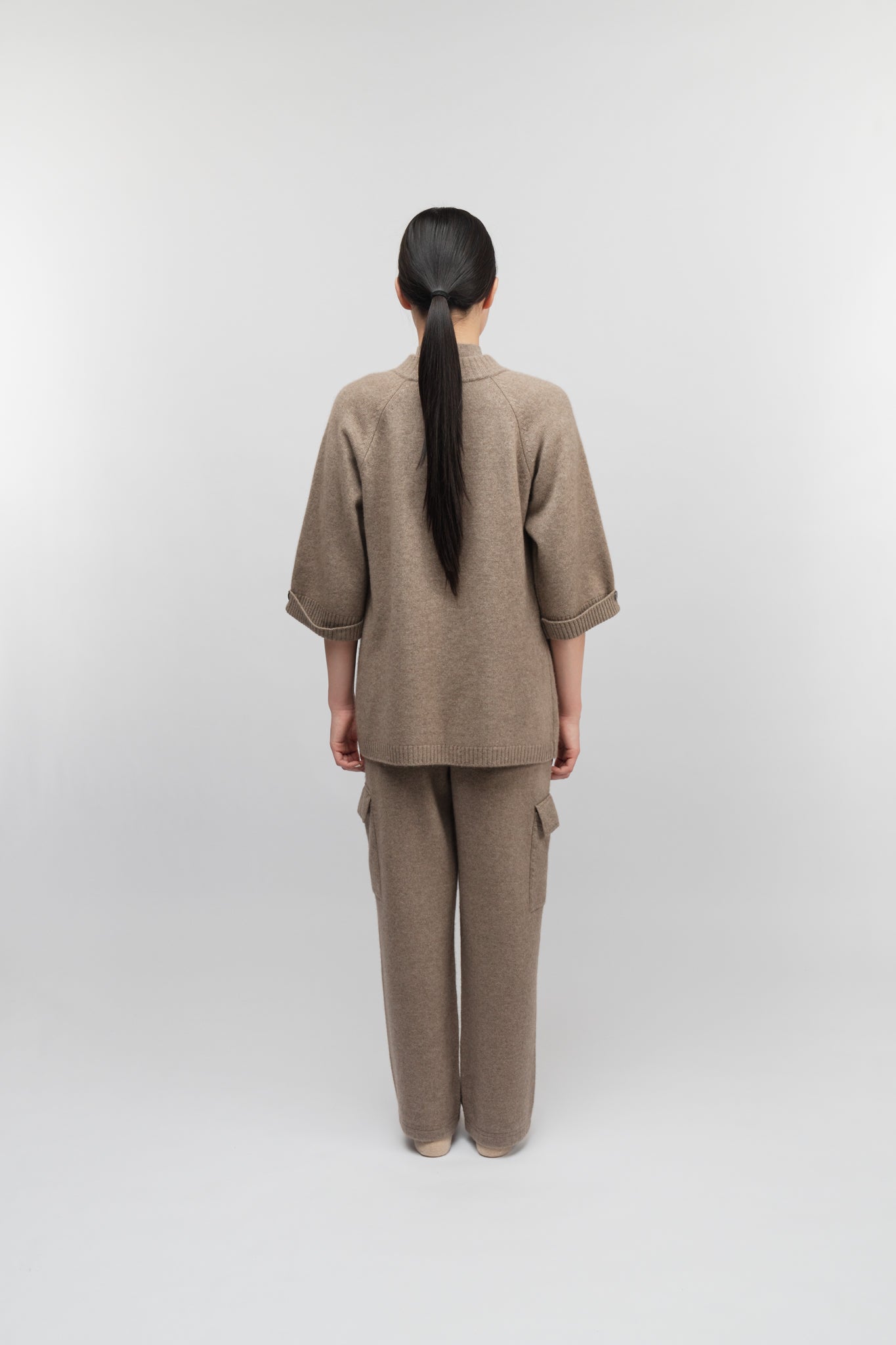 Cashmere Cardigan with short sleeve