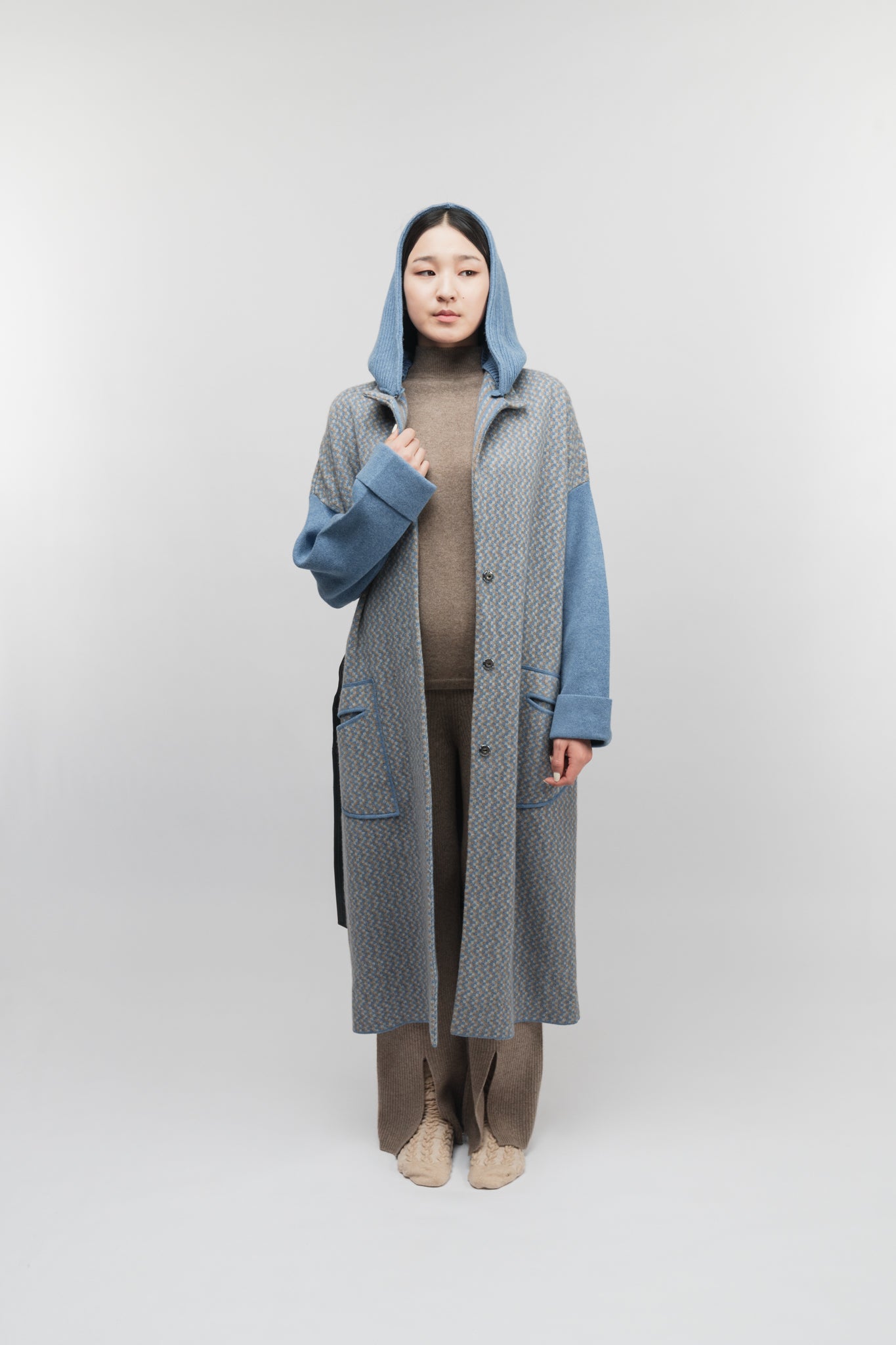 (Made to order) Dual-Tone Hooded Longline Coat (Blue)