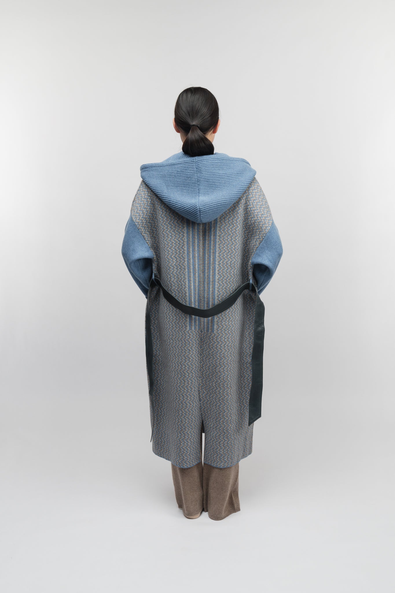 (Made to order) Dual-Tone Hooded Longline Coat (Blue)