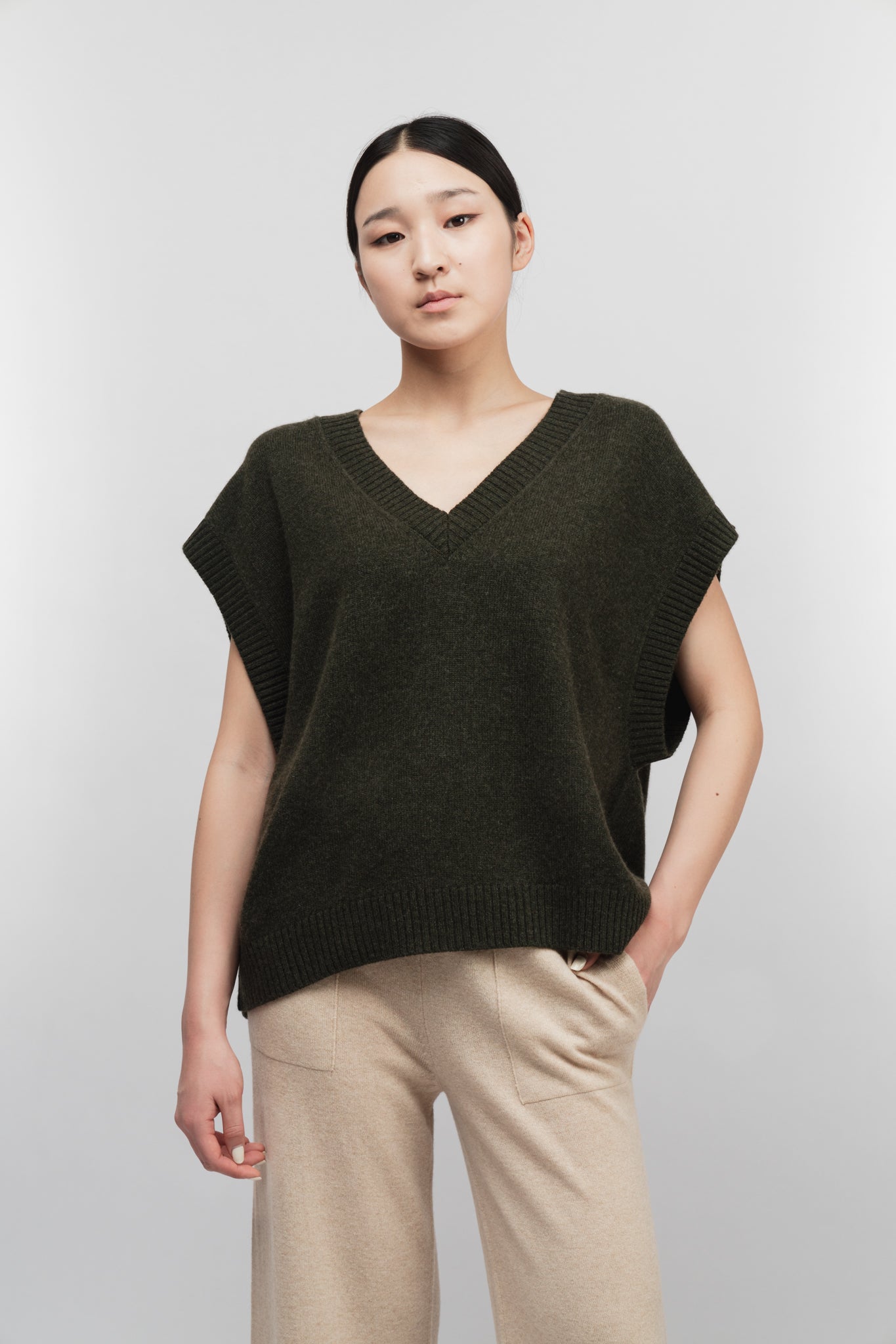 (Made to Order) Cashmere Vest